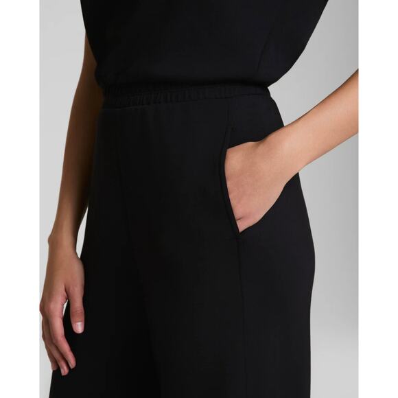 Spanx AirEssentials Cap Sleeve Cinched Jumpsuit Womens Size Large Black - Picture 3 of 11